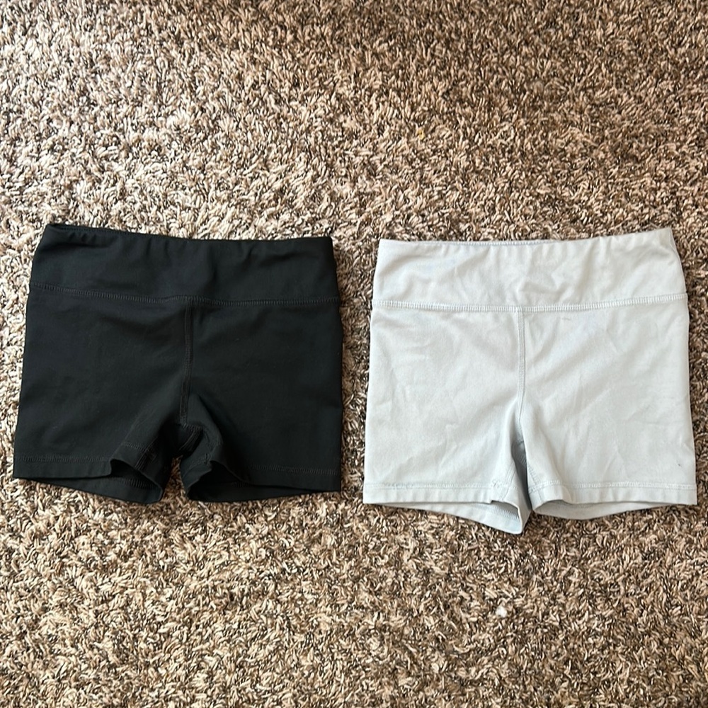 Shorts - 90 degrees by Reflex
